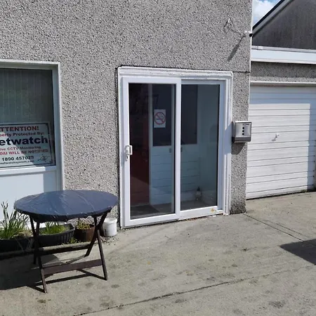 Stayover * Letterkenny